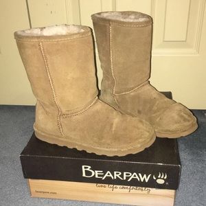 Bear paw boots